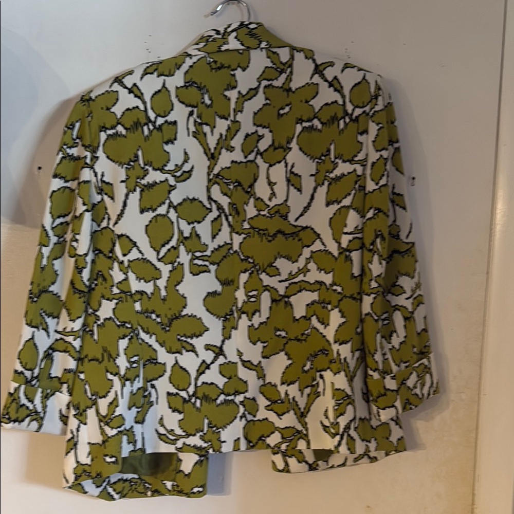 Green Patterned Women's Jacket - image 3